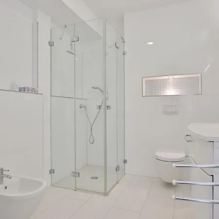 Wolburg Wolburgstrasse 16 11 * 티멘도르프스트랜드